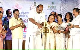 പൊടിപൊടിച്ച്‌ ഓണാഘോഷം