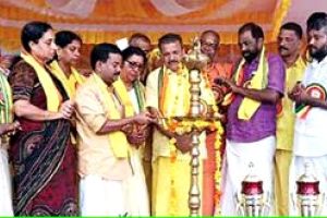വർണാഭമായ ഘോഷയാത്രയോടെ ശ്രീനാരായണഗുരുദേവജയന്തി ആഘോഷം