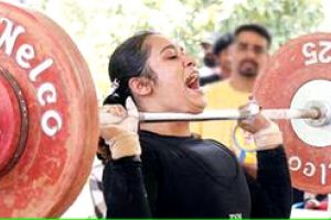 ജില്ലാ വെയിറ്റ് ലിഫ്റ്റിങ് ചാമ്പ്യൻഷിപ്പ് പ്രോസ്റ്റെയിൽ ജിംനേഷ്യം വനിതാവിഭാഗം ജേതാക്കൾ