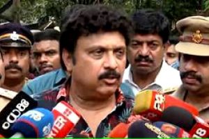 സ്വകാര്യ ബസുകാരുടെ വിരട്ടൽ ഇനി വേണ്ടാ-ഗണേഷ്‌കുമാർ