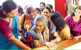 എൻഡോസൾഫാൻ ഇരകൾക്കൊരു ജീവിതം; സ്വ‌പ്നംപങ്കിട്ട് ദയാബായി