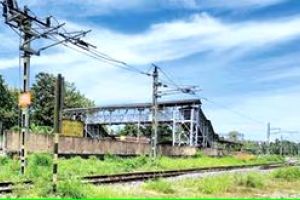 ‘തിക്കോടി റെയിൽവേ സ്റ്റേഷനിലെ ഫൂട്‌ ഓവർബ്രിഡ്ജ് കിഴക്കുഭാഗത്തേക്ക് നീട്ടണം’