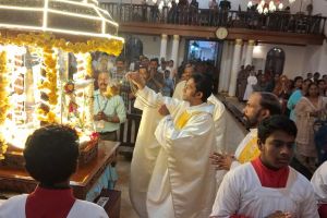 മയ്യഴി തിരുന്നാൾ ഇന്ന് അഞ്ചാം നാളിലേക്ക്