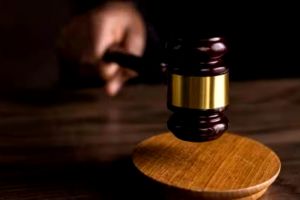 ഡൽഹിയിൽ ദീപാവലിക്ക് ഹരിതപടക്കങ്ങൾ അനുവദിച്ച് സുപ്രീംകോടതി