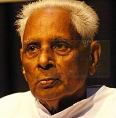തിരുനല്ലൂർ കരുണാകരൻ അഷ്ടമുടിയുടെ മാനസപുത്രൻ. :സത്യൻ മാടാക്കര.