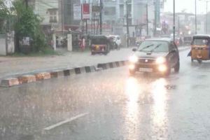 മലബാറില്‍ മഴ കനത്തു; നാളെ 4 ജില്ലകളില്‍ ഓറഞ്ച് അലര്‍ട്ട്; ഇടുക്കിയില്‍ ദുരിതം