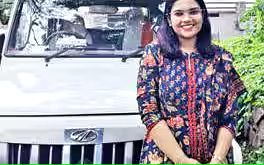 ഇരുപത്തിമൂന്ന് വയസ്സിൽ പഞ്ചായത്ത് സെക്രട്ടറി; പ്രായം കൊണ്ട് ചരിത്രംരചിച്ച് ഗൗരി
