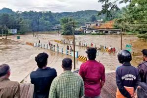 ഒറ്റമഴയിൽ ദുരിതം... കല്ലാറ് മുക്കിയത് നെടുങ്കണ്ടത്തെ ആറ് ഗ്രാമങ്ങളെ