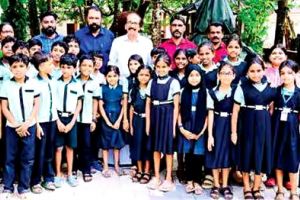 സുസ്മിതടീച്ചറെയും കുട്ടികളെയും അഭിനന്ദിച്ച് മന്ത്രി വി. ശിവൻകുട്ടി