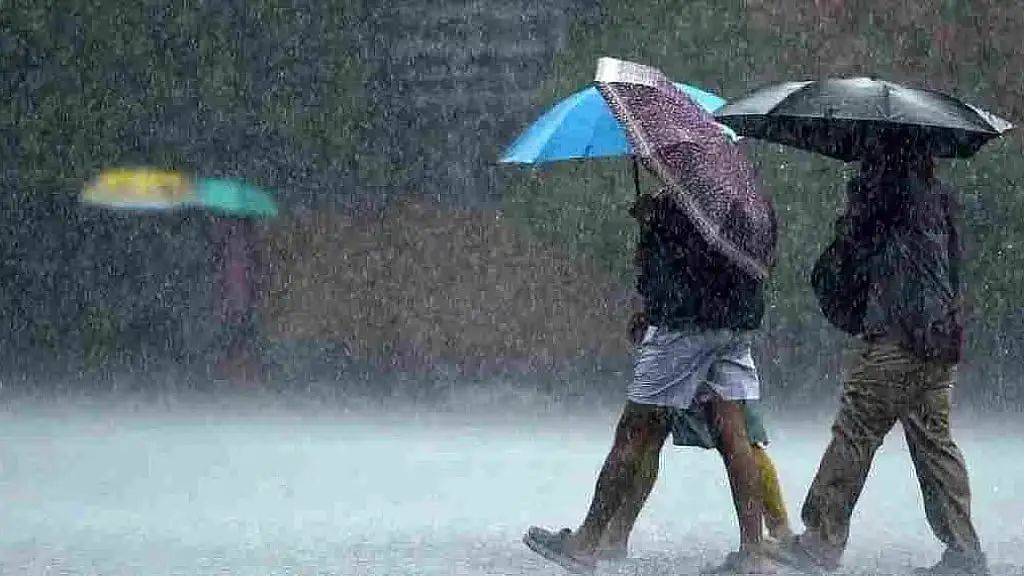 കനത്ത മഴ തുടരും; ഇന്ന് അഞ്ച് ജില്ലകളില്‍ ഓറഞ്ച് അലേര്‍ട്ട്