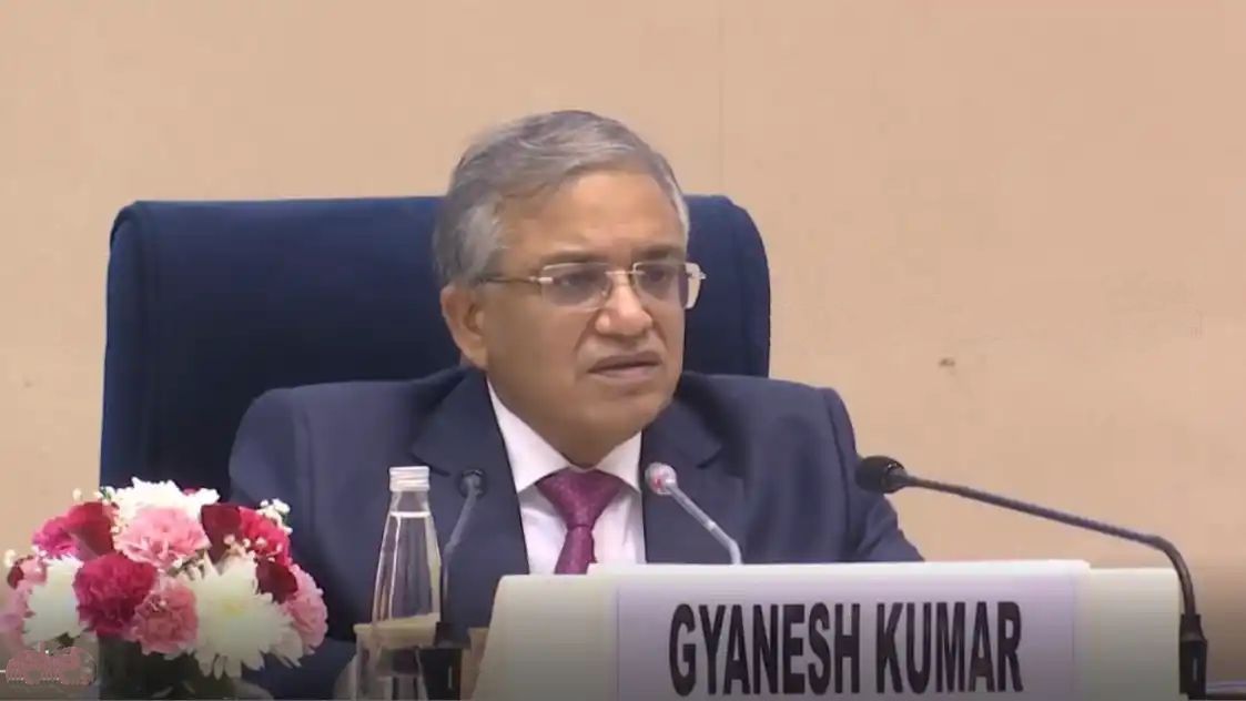 രാജ്യവ്യാപക എസ്‌ഐആര്‍; കേരളമടക്കം 12 സംസ്ഥാനങ്ങളില്‍ നാളെ മുതല്‍ നടപടികള്‍ ആരംഭിക്കും