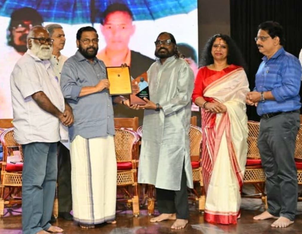 വാഗ്ഭടാനന്ദൻ എല്ലാറ്റിനും മീതെ മനുഷ്യത്വത്തെ പ്രതിഷ്ഠിച്ച മഹാ ഗുരു: കടകംപള്ളി