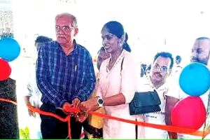 ഷൊർണൂർ റെയിൽവേ സ്റ്റേഷനിൽ മസാജിങ് ചെയറും ഓപ്പൺ ജിമ്മും