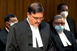 പടക്കംപൊട്ടിക്കലും വിഗ്രഹമൊഴുക്കലും അനിവാര്യ മതാചാരമല്ല -ജസ്റ്റിസ് എ.എസ്. ഓക