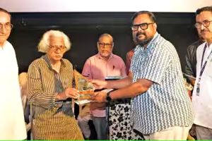 പ്രാദേശിക ചലച്ചിത്രമേളകൾക്ക് പിന്തുണ നൽകാൻ അക്കാദമി തയ്യാറാകണം -അടൂർ