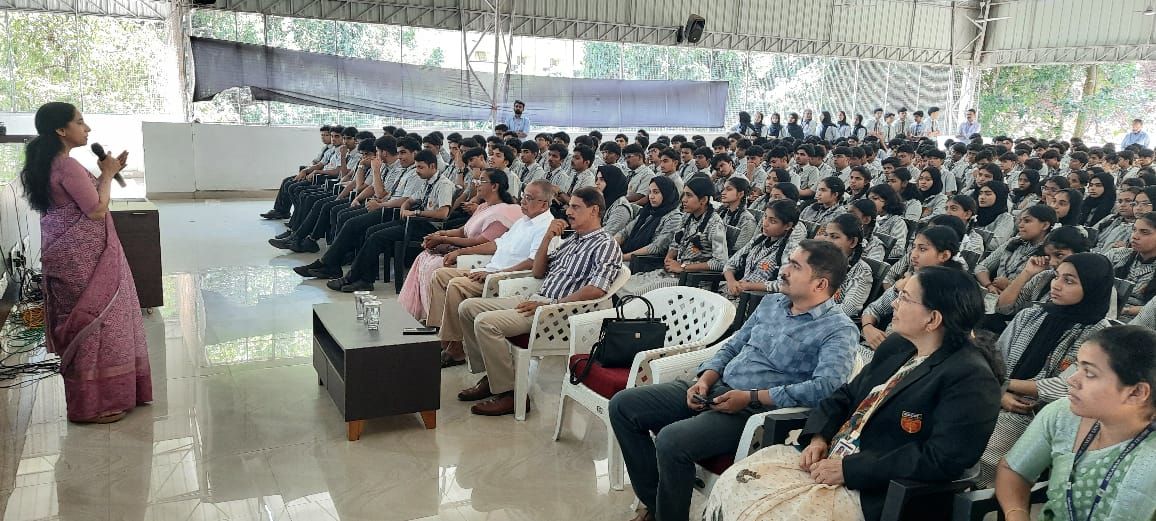 whatsapp-image-2025-11-07-at-20.13.15_e2862049