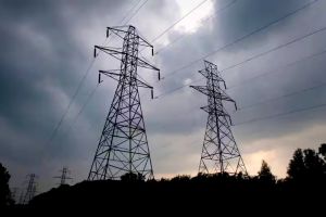 വൈദ്യുതി കണക്ഷനുള്ള ചെലവ് കിലോവാട്ട് നിരക്കിലേക്ക്