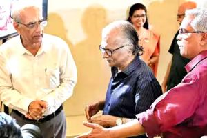 വയലാർ മനുഷ്യഹൃദയത്തെ തൊട്ടറിഞ്ഞ കവി -ശ്രീകുമാരൻതമ്പി