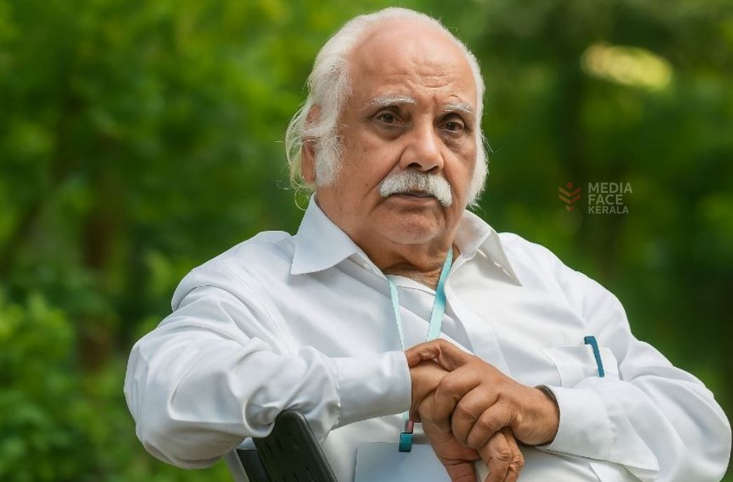 പ്രഥമ സി.ജി. വിദ്യാഭ്യാസ അവാർഡ് പ്രൊഫ. ഡോ. കെ.കെ.എൻ. കുറുപ്പിന്