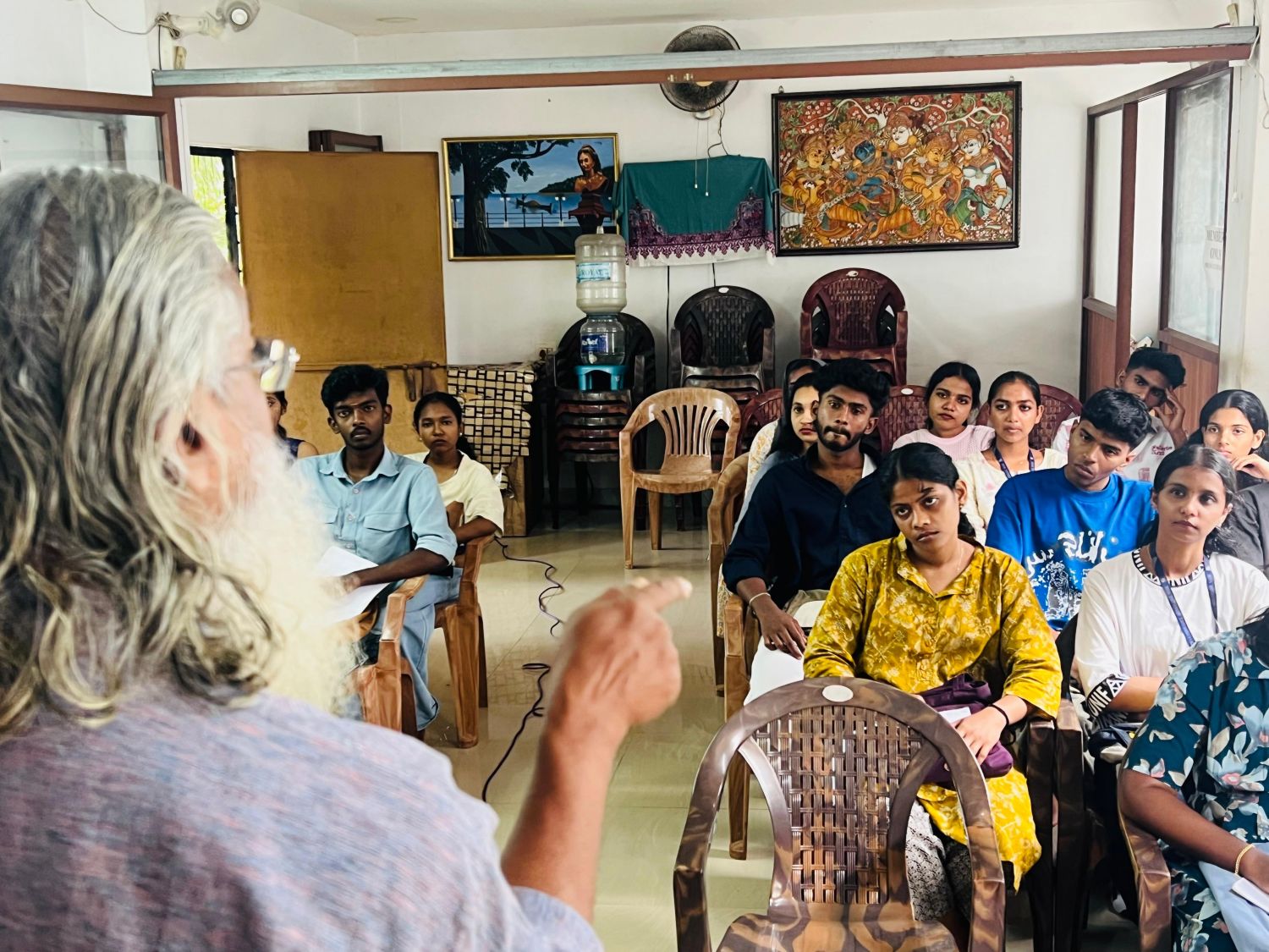 whatsapp-image-2025-11-14-at-21.50.50_7c5f216e