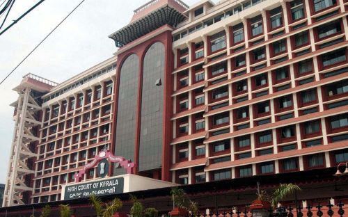 സിനിമ കാണേണ്ടത് വിവേകിയായ സാധാരണ മനുഷ്യനായി -ഹൈക്കോടതി