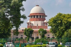 തദ്ദേശ തെരഞ്ഞെടുപ്പ് പൂര്‍ത്തിയാകുന്നതുവരെ എസ്‌ഐആര്‍ നിര്‍ത്തിവെക്കണം; കേരളം സുപ്രീംകോടതിയില്‍