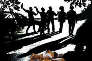 കുറ്റ്യാടി ചുരം കീഴടക്കി സമൂഹവിരുദ്ധസംഘം