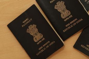 സുരക്ഷാവലയങ്ങളിൽ ഇ പാസ്പോർട്ട്: 2035 ജൂൺമുതൽ രാജ്യവ്യാപകം, അവസാനപേജിൽ ആർഎഫ്ഐഡി ചിപ്പ്