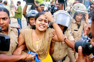 വൈഷ്ണാ സുരേഷിന്റെ വോട്ട് വെട്ടൽ; തിരഞ്ഞെടുപ്പ് കമ്മിഷൻ ഹിയറിങ് നടത്തി; അന്തിമ തീരുമാനം ഇന്ന്