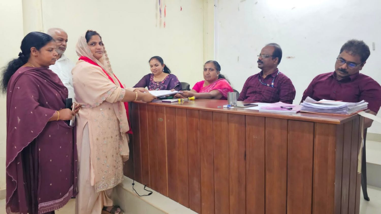 whatsapp-image-2025-11-18-at-21.03.39_dd35d7cb