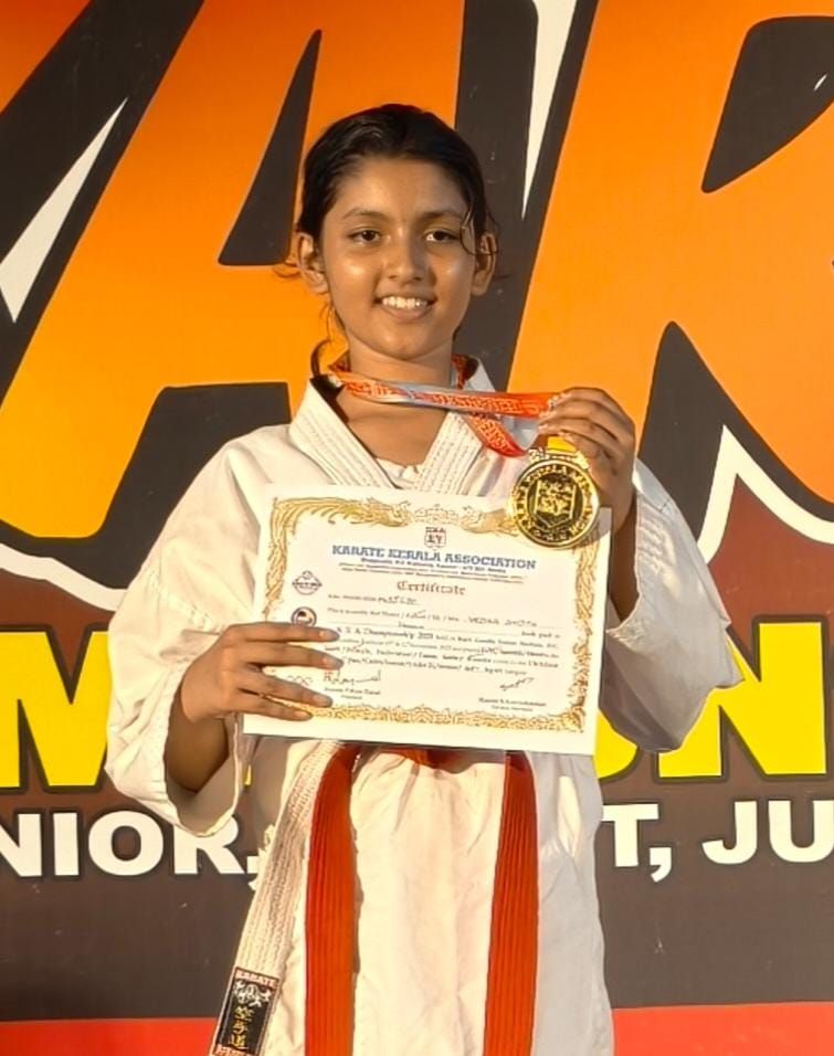 whatsapp-image-2025-11-18-at-21.04.56_5dd64763