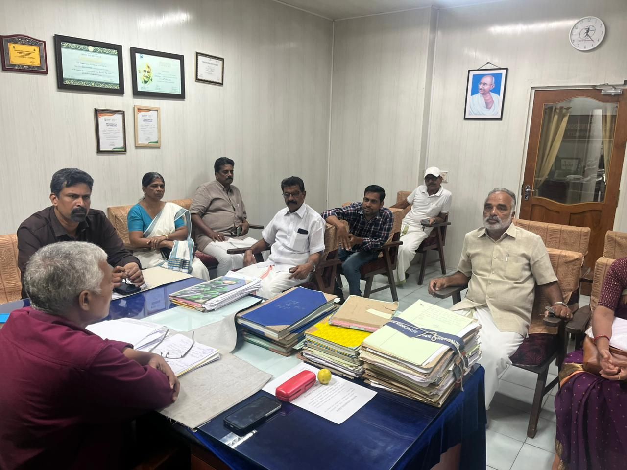 whatsapp-image-2025-11-19-at-21.44.58_5471daa5