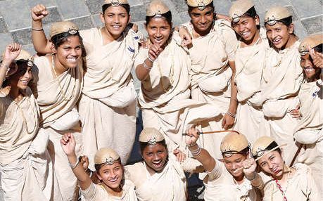 ഗോത്രസംസ്കാരത്തിൻ്റെ ഉൾത്തുടിപ്പ് പകർന്ന് മംഗലംകളി