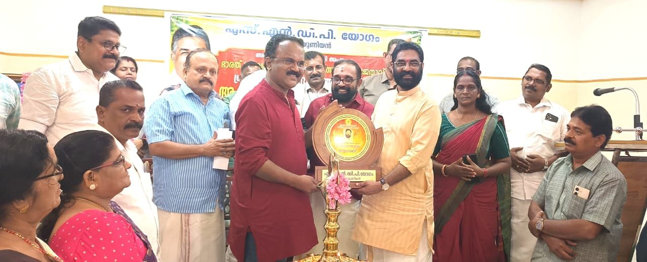 whatsapp-image-2025-11-20-at-16.32.27_ad60e7ab