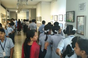 തൊണ്ടയാട് ചിന്മയാവിദ്യാലയത്തിലെ കുട്ടികളുടെ ചിത്ര പ്രദർശനം