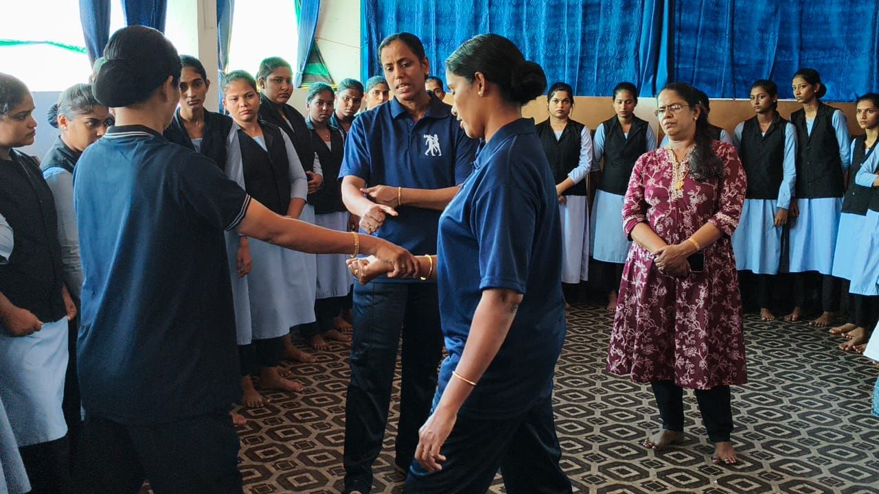 whatsapp-image-2025-11-21-at-19.28.37_05ae248b