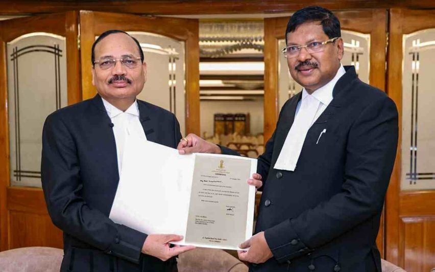 ചീഫ് ജസ്റ്റിസായി സൂര്യകാന്ത് നാളെ സ്ഥാനമേൽക്കും ; ചീഫ് ജസ്റ്റിസ് ഗവായ് ഇന്നു വിരമിക്കും