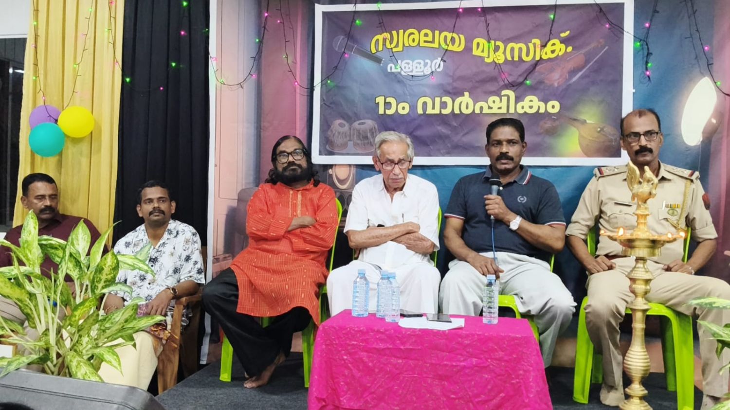 whatsapp-image-2025-11-23-at-21.46.19_88ef323b