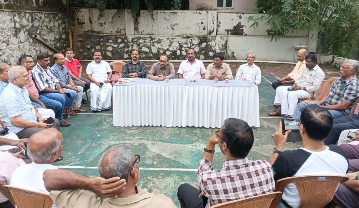 whatsapp-image-2025-11-24-at-21.06.41_79da97ef