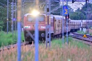 അറ്റകുറ്റപ്പണി; ട്രെയിനുകള്‍ വൈകും; നിയന്ത്രണങ്ങള്‍ ഇങ്ങനെ...