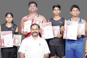 ഇന്ത്യൻ മിക്സ്‌ ബോക്സിങ് സ്റ്റേറ്റ് ചാമ്പ്യൻഷിപ്പ്: സി.വി.എൻ. കളരിതാരങ്ങൾക്ക് വിജയം