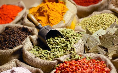 സുഗന്ധവ്യഞ്ജനങ്ങൾക്ക് മാർക്കറ്റും കംപ്ലയൻസ് ഹബ്ബുകളും സ്ഥാപിക്കണം