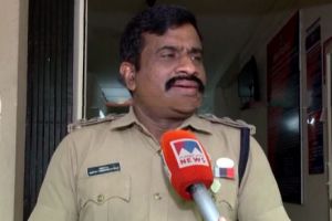 കസ്റ്റഡിയിലെടുത്ത യുവതിയെ പീഡിപ്പിച്ചെന്ന ആരോപണം: ഡിവൈഎസ്പി ഉമേഷിന് സസ്‌പെന്‍ഷന്‍