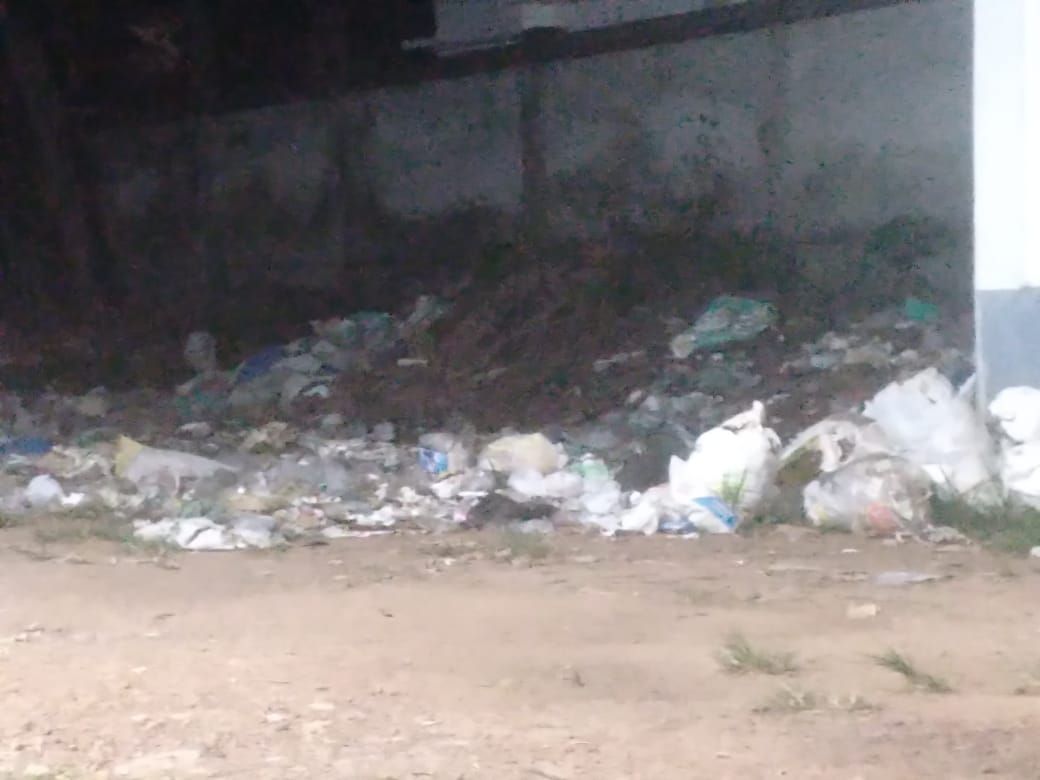 മാഹിയിൽ നഗര ശുചീകരണം പാളുന്നു