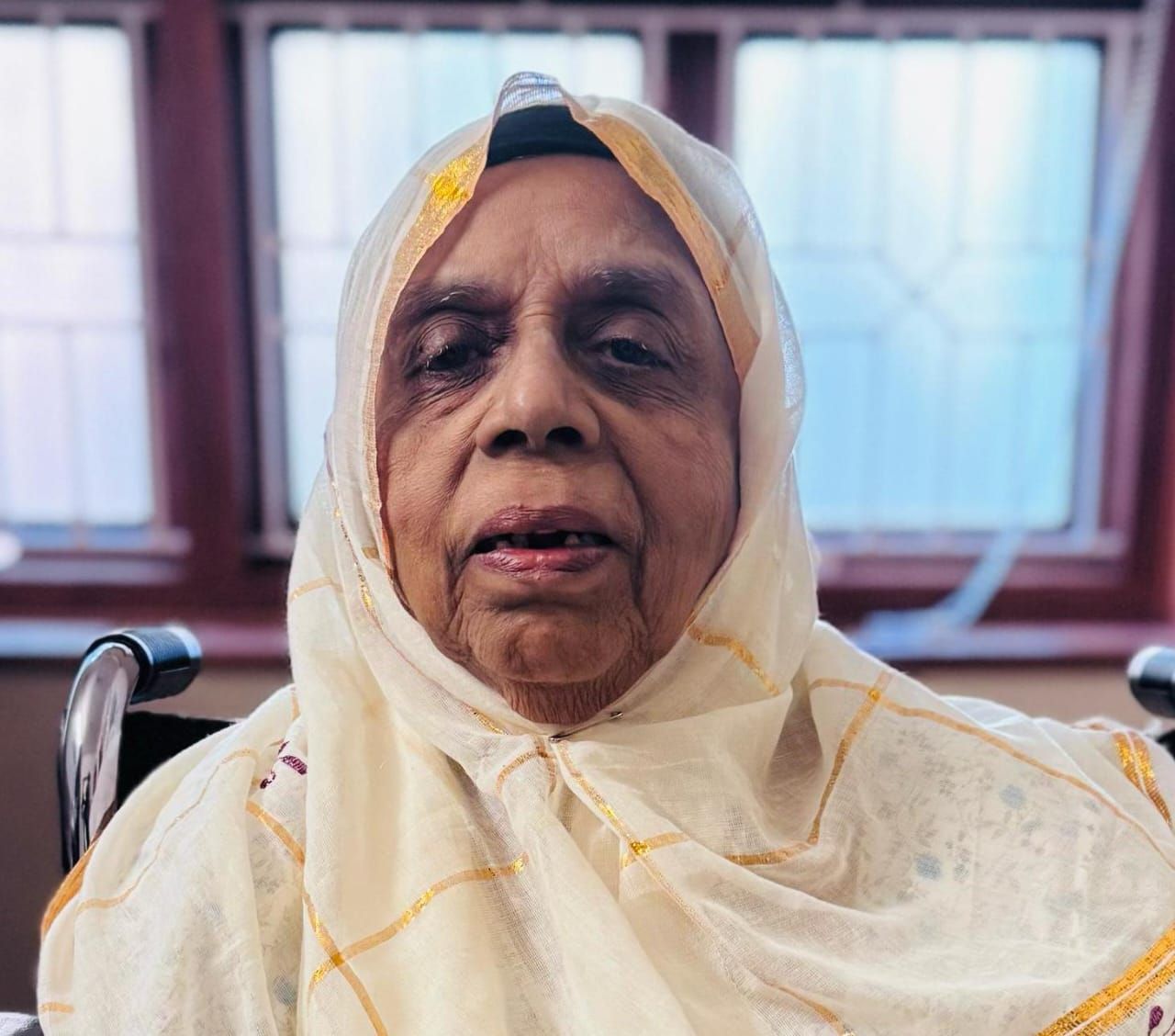 whatsapp-image-2025-12-05-at-20.02.55_84f4f46e