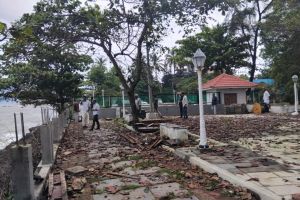 അണിഞ്ഞൊരുങ്ങുന്നു, സെൻ്റിനറി ഉദ്യാനതീരം സഞ്ചാരികളെ മാടി വിളിക്കാൻ :ചാലക്കര പുരുഷു