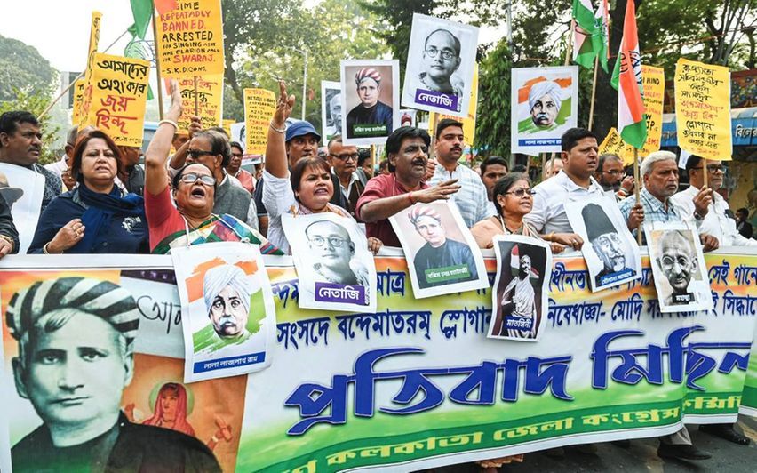 വന്ദേമാതരം: മോദി ചരിത്രം തിരുത്തിയെഴുതുന്നുവെന്ന് പ്രതിപക്ഷം