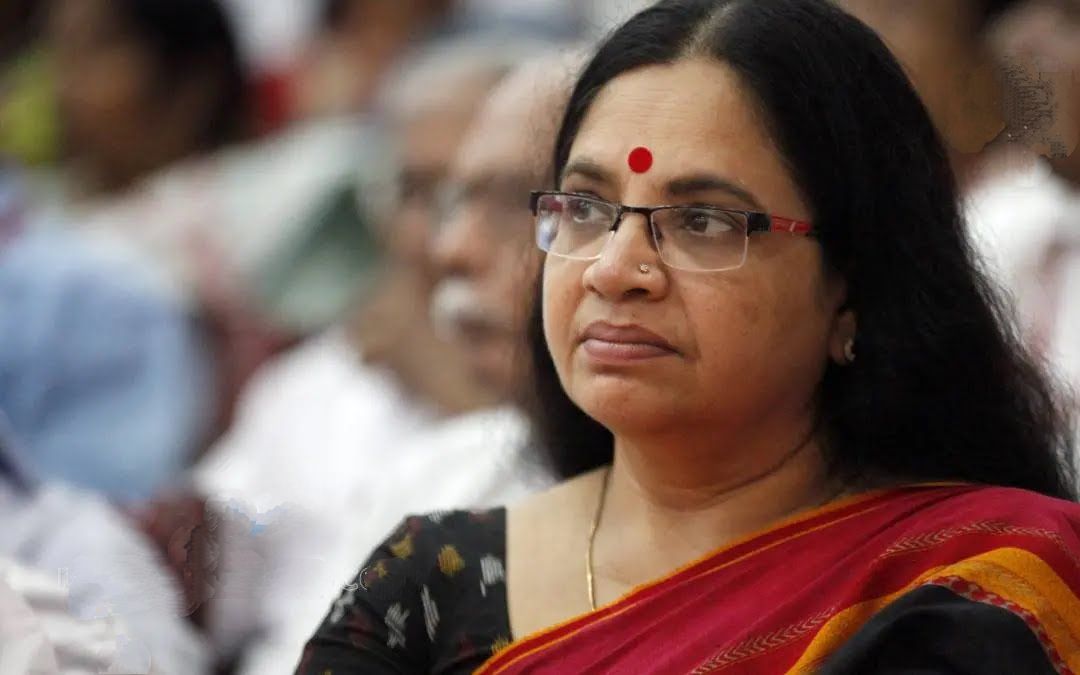 ദിലീപിനെ തിരിച്ചെടുക്കാനുള്ള നീക്കം; ഫെഫ്കയിൽനിന്ന് രാജിവെച്ച് ഭാഗ്യലക്ഷ്മി