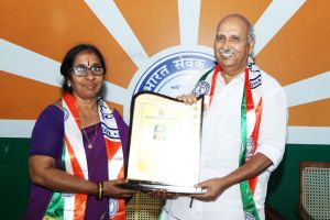 ശ്രീമതി.അനിത വർമ്മ ഭാരത് സേവക് സമാജ് ദേശീയ പുരസ്‌കാര നിറവിൽ