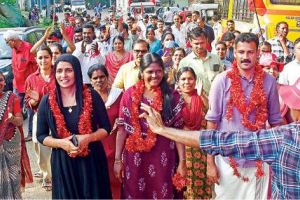 അതിജീവിതർ എൽഡിഎഫിനോടൊപ്പം